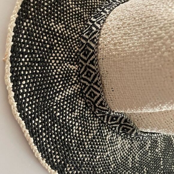 Giovannio New York Hat - Picture 4 of 6